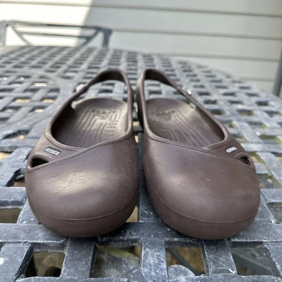 Crocs Women’s 11 Olivia Slingback Brown Slip On Shoe Flats Rhinestone Comfort - Picture 2 of 9